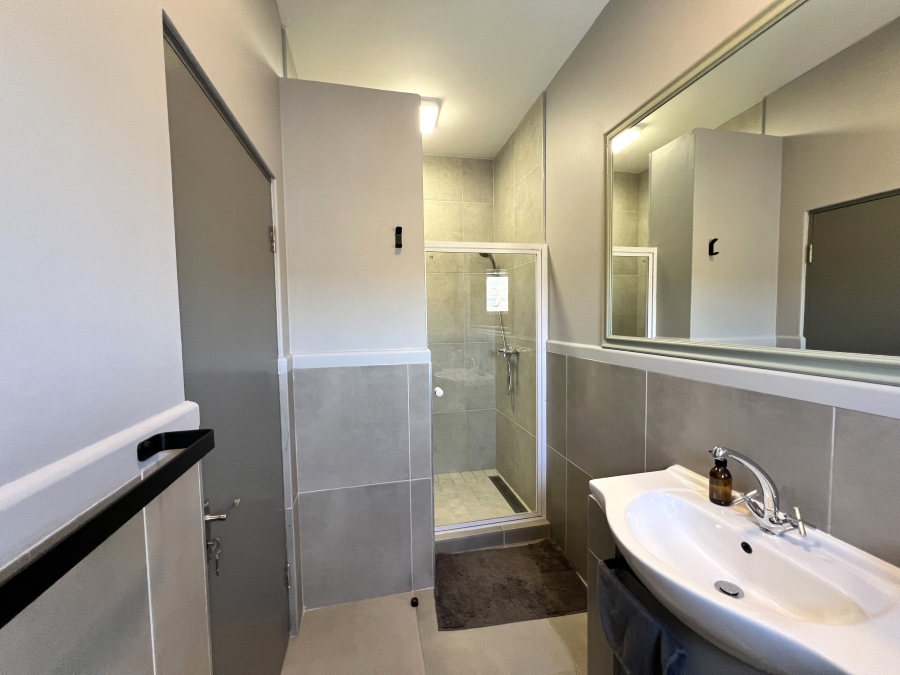 1 Bedroom Property for Sale in Burgundy Estate Western Cape